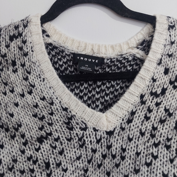 Trouve Ombre V Neck Sweater Sz Xs - Picture 5 of 7